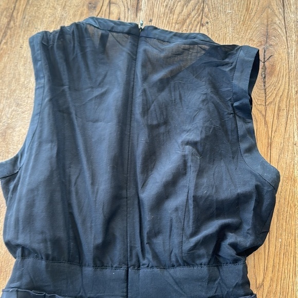 BCBG BLACK SLEEVELESS DRESS - Picture 11 of 12